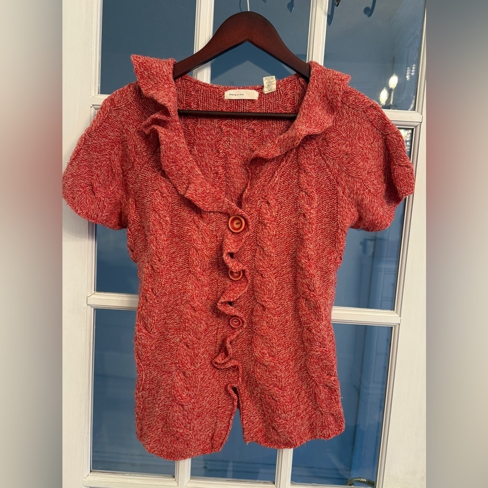 ANTHROPOLOGIE SLEEPING ON SNOW Red Ruffle Button Down Short Sleeve Cardigan